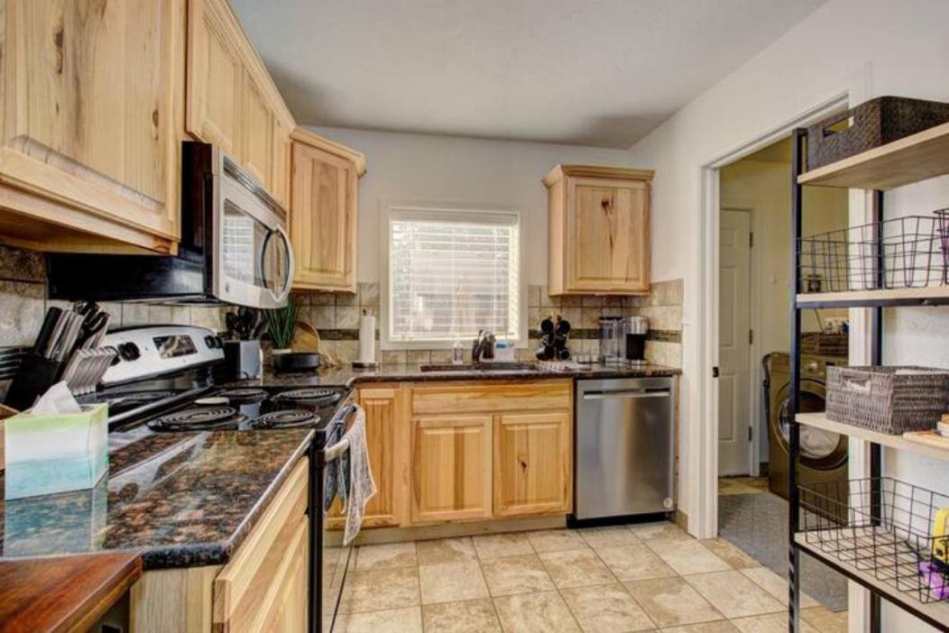 Home Sweet Idahome, Feels Like Home With All The Decor You Wish You Could Afford King Bed In Master, Fully Fenced Dog Friendly Yard, A Few Blocks From Bsu And Downtown Boise, Your Perfect Stay! Esterno foto