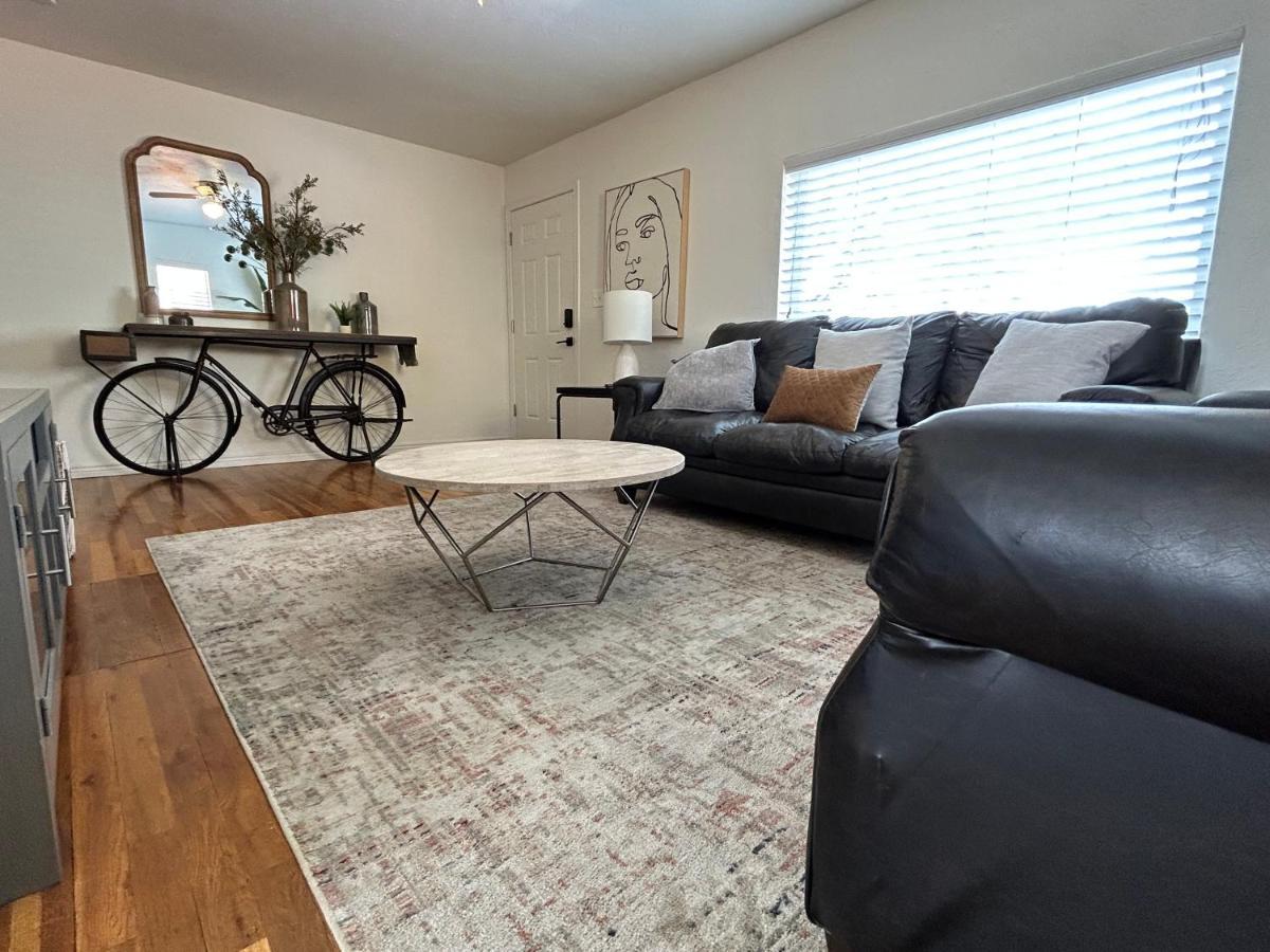 Home Sweet Idahome, Feels Like Home With All The Decor You Wish You Could Afford King Bed In Master, Fully Fenced Dog Friendly Yard, A Few Blocks From Bsu And Downtown Boise, Your Perfect Stay! Esterno foto