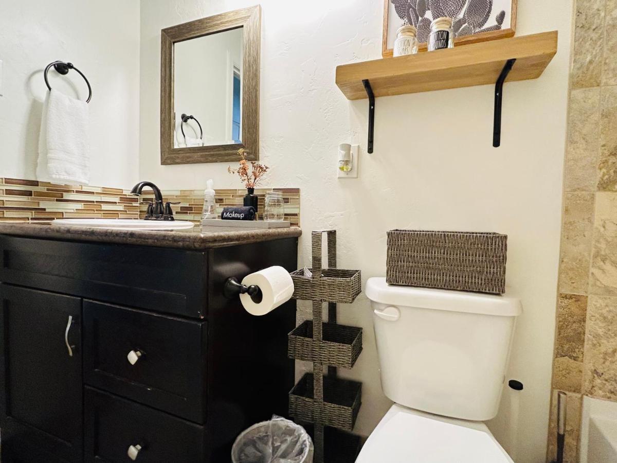 Home Sweet Idahome, Feels Like Home With All The Decor You Wish You Could Afford King Bed In Master, Fully Fenced Dog Friendly Yard, A Few Blocks From Bsu And Downtown Boise, Your Perfect Stay! Esterno foto