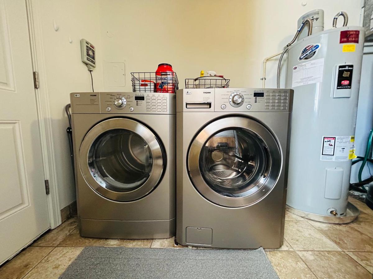 Home Sweet Idahome, Feels Like Home With All The Decor You Wish You Could Afford King Bed In Master, Fully Fenced Dog Friendly Yard, A Few Blocks From Bsu And Downtown Boise, Your Perfect Stay! Esterno foto