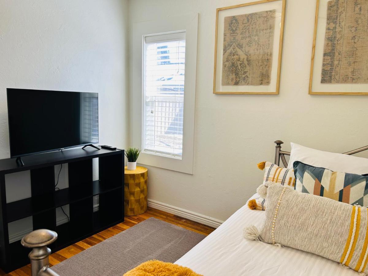 Home Sweet Idahome, Feels Like Home With All The Decor You Wish You Could Afford King Bed In Master, Fully Fenced Dog Friendly Yard, A Few Blocks From Bsu And Downtown Boise, Your Perfect Stay! Esterno foto
